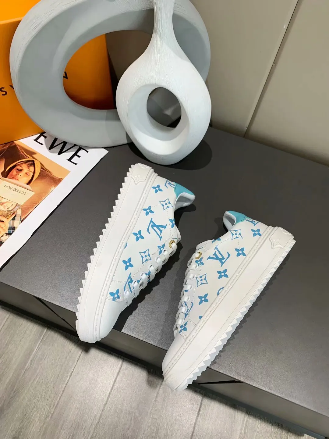 Louis Vuitton Casual Low Blue White Sneaker