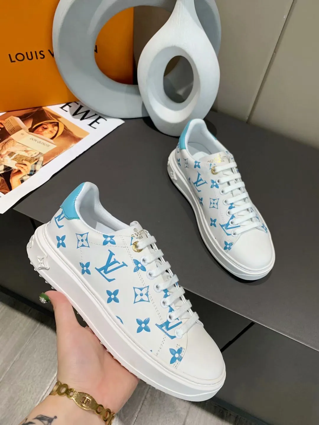 Louis Vuitton Casual Low Blue White Sneaker